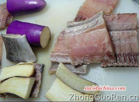 茄子带鱼图解做法·美食中国图片-meishichina.com