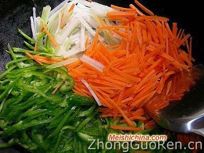 三色冬瓜丝图解做法·美食中国图片-meishichina.com