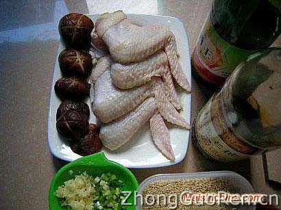香菇啤酒鸡翅的做法·美食中国图片-meishichina.com