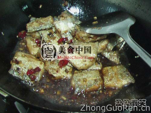 美食中国图片 - 糖醋带鱼(图解)