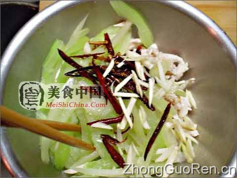 美食中国图片 - 自制西芹拌鸡丝-全程图解