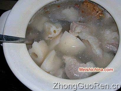 莲藕排骨汤的图解做法·美食中国图片-meishichina.com