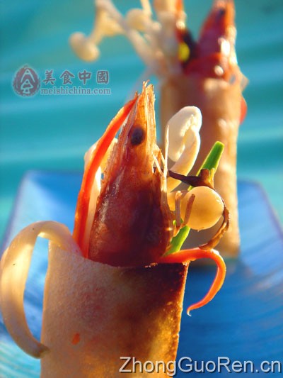 金针木耳鲜虾春卷