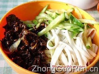 炸酱面的做法·美食中国图片-meishichina.com
