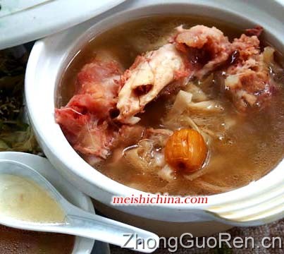 煲汤系列：黄豆猪手汤·美食中国图片-meishichina.com