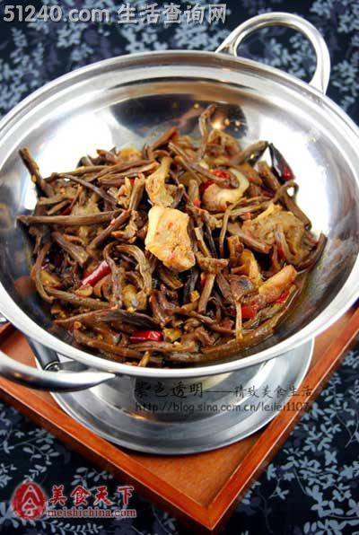 家常菜馆儿出镜率最高的干锅菜-干锅茶树菇（4要点）