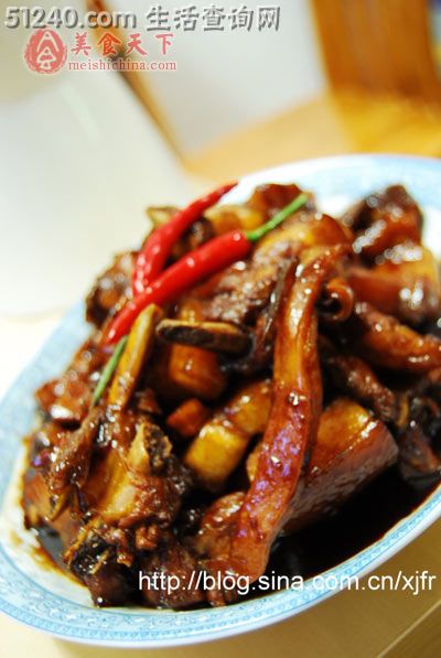 台湾料理-干鱿鱼红烧肉