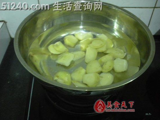 脊骨土豆汤