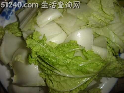 白菜粉丝豆腐丸子汤