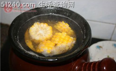广东玉米排骨汤