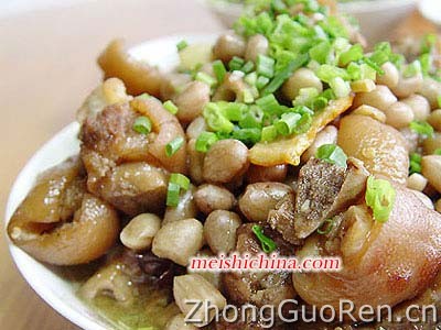 花生炖猪脚的做法·美食中国图片-meishichina.com