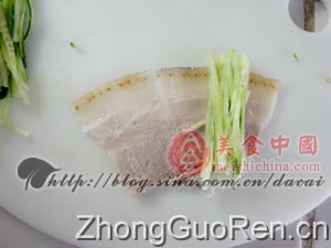 蒜泥白肉卷