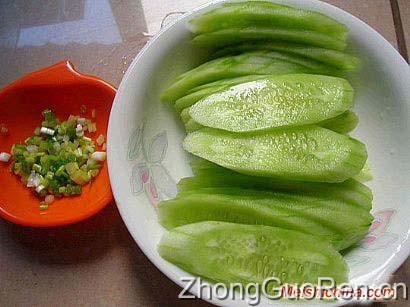 皮蛋黄瓜汤·美食中国图片-meishichina.com