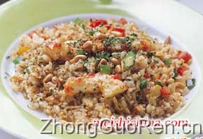 虾仁松子炒饭的做法·美食中国图片-meishichina.com