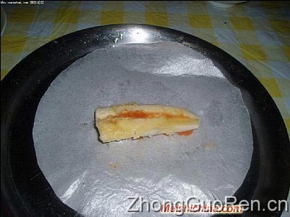 蛋黄香蕉酥皮卷图解做法·美食中国图片-meishichina.com