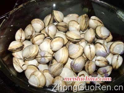 葱香炒蛤蜊的做法·美食中国图片-meishichina.com