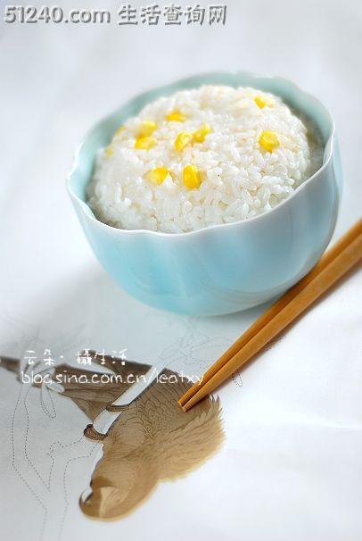 一碗米饭的小题大做。椰汁米饭