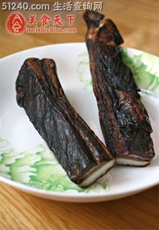 五花腊肉石锅饭