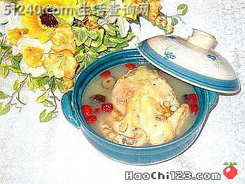 黄芪炖鸡汤