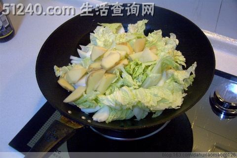 白菜炖豆腐