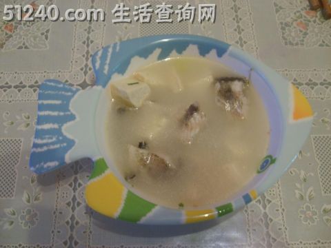 黑鱼豆腐汤