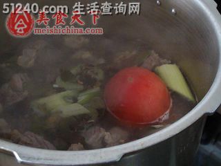 番茄炖牛肉