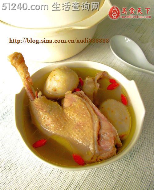 中秋家宴少不了的一道汤--芋艿枸杞鸭子汤