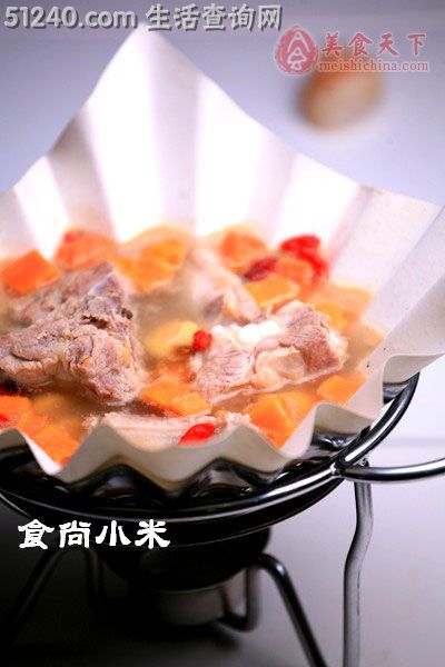 红枣栗子排骨汤