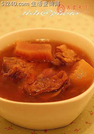 墨鱼蛏干萝卜排骨汤