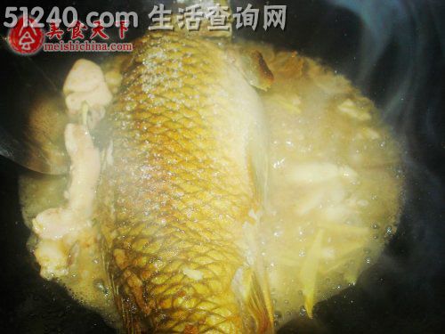冬日补身：姜葱焗鲤鱼
